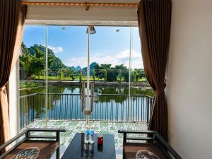 Trang An Rice Field Ninh Binh