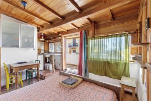 Romantic Studio Apartment Near Park
