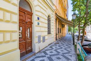 Prague Days - Elegant Open-plan Apartment in Old Town