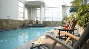 Lancaster Hotel Manila