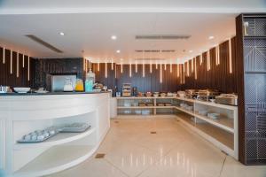 GM International Hotel & Apartment