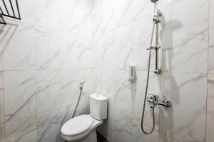 Urbanview Mamio House Syariah near Exit Tol Klodran Solo