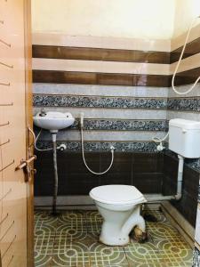 Ruchi lodge