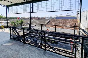 RedDoorz Syariah near UNIMUS 3 SEMARANG