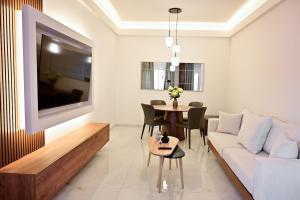 Ikaros Luxury Apartment
