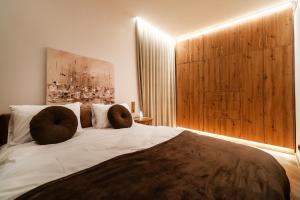 Apartament Vidok 129 by Warmia4Rent, z widokiem na staw