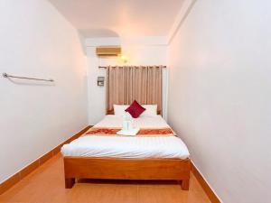 Vang Vieng Budget Wing