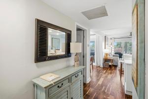AV2901: 2901 Atrium Villa