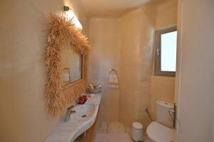 Dioni Tinos, Sea view elegant Villa