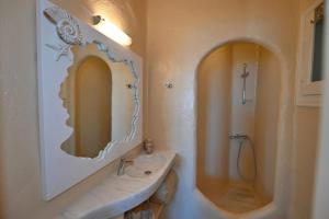 Dioni Tinos, Sea view elegant Villa