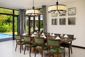 Koaniva Furama Four Bedrooms Private Villas