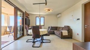 Apartment More