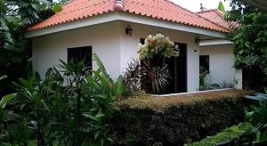 Bhuthara Resort