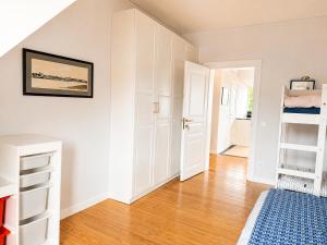 Artist Summer Residence
