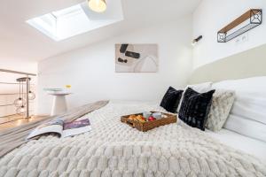New Town City Loft with Free Parking
