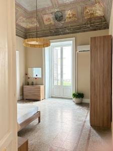 Sicily In Home-Runnina