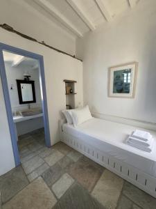 Scalinata Tinos, Sophisticated living