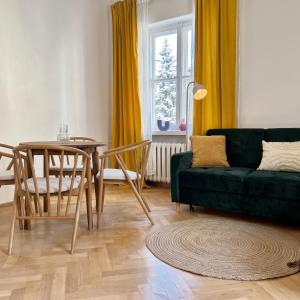Old Town Warsaw Heart Apartment