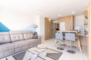 Estudio Paseo Maritimo by Expoholidays 3