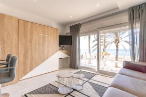 Estudio Paseo Maritimo by Expoholidays 3