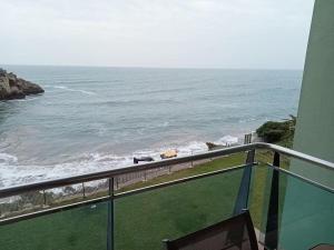 Frente al Mar