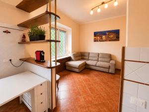 Urban Cozy Studio--Free Parking