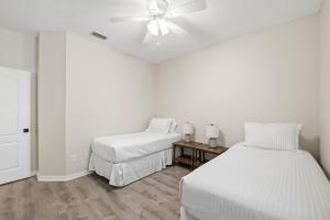 Lux Mins 2 Cres Beach, Flagler Hosp, & Ampitheatre