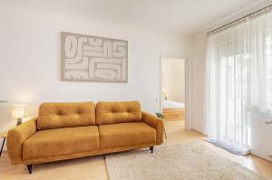 Modern 2 Bedroom Home with Balcony