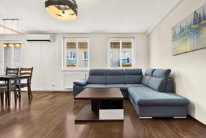 Homely Apartment with Balcony - Central BA