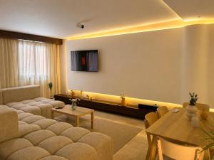 Garden Menara Suite with Pool & Private Cinema
