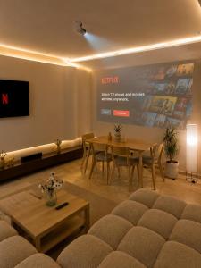 Garden Menara Suite with Pool & Private Cinema