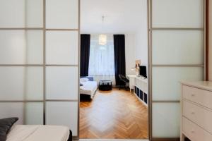 Wondrous Apartment Warszawska street