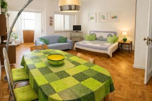 Sesimbra Beach Studio
