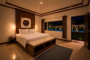 Phuket Airport Villa