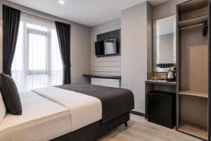 Airport Solin Hotel