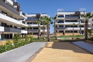 Balcony - Golf - Swimming pool - Family friendly