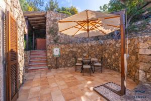 Villa Giada - by Searly