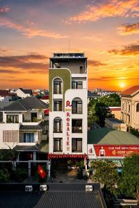 Rosalie II Quang Binh Hotel