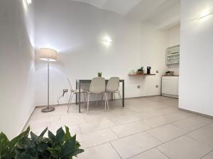 Suite 24 Cathedral