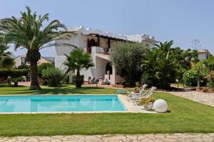 1-Casa sul mare con piscina vicino Cefalù