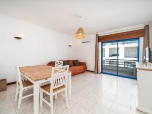 Saramago Apartment