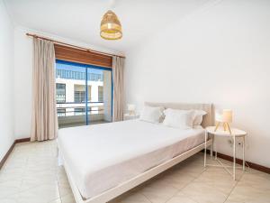 Saramago Apartment