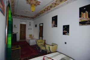 Riad clove