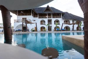 Faro Resort