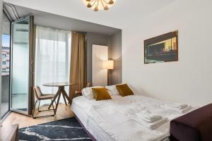 Lubomelska City Prestige 54 Apartment by BookingHost