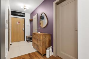 Lubomelska City Prestige 54 Apartment by BookingHost