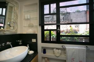 Zevs terrace in Trastevere - Saint Peter view