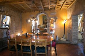 Zevs terrace in Trastevere - Saint Peter view