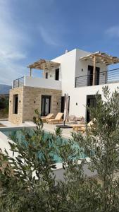 Villa M