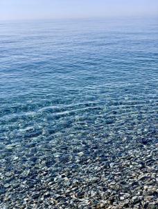 Etna Glicine Retreat - Exclusive Estate with Private Pool for Destination Birthdays, Family Reunions & Events between Mount Etna, Taormina and the Sea! Up to 20 guests!